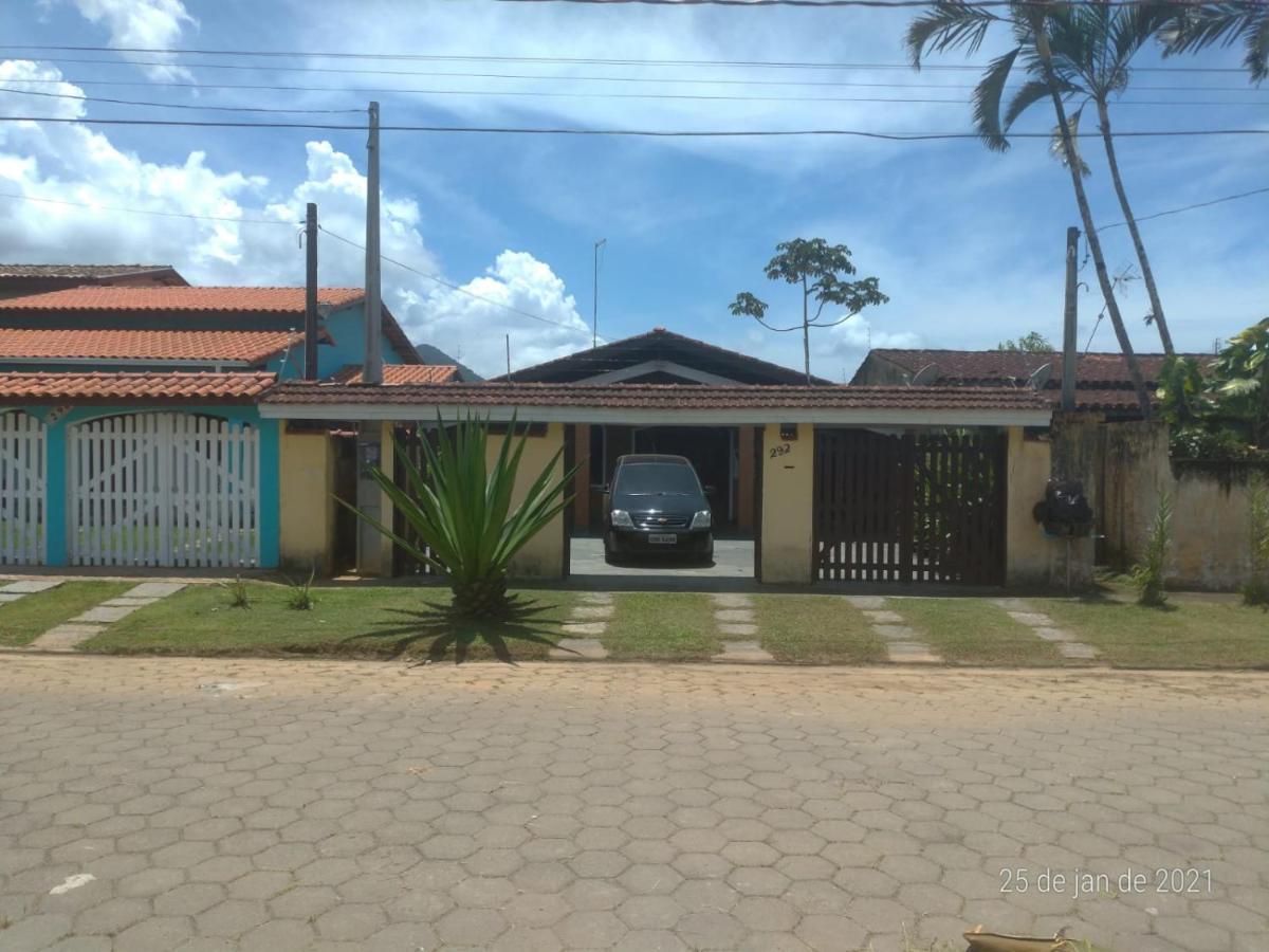 Excelente Casa Em Caraguatatuba-Massaguacu. Villa Buitenkant foto